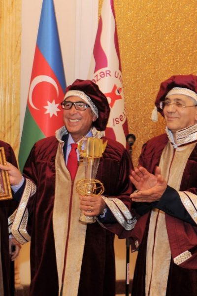 Professor Sir Nasser D. Khalili received the Eurasian Legend Award from Professor Hamlet Isakhanli, Founding Member of the Eurasian Academy